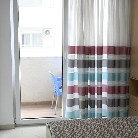 公寓 Near Seaside - *