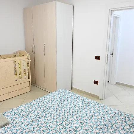 公寓 Near Seaside - *